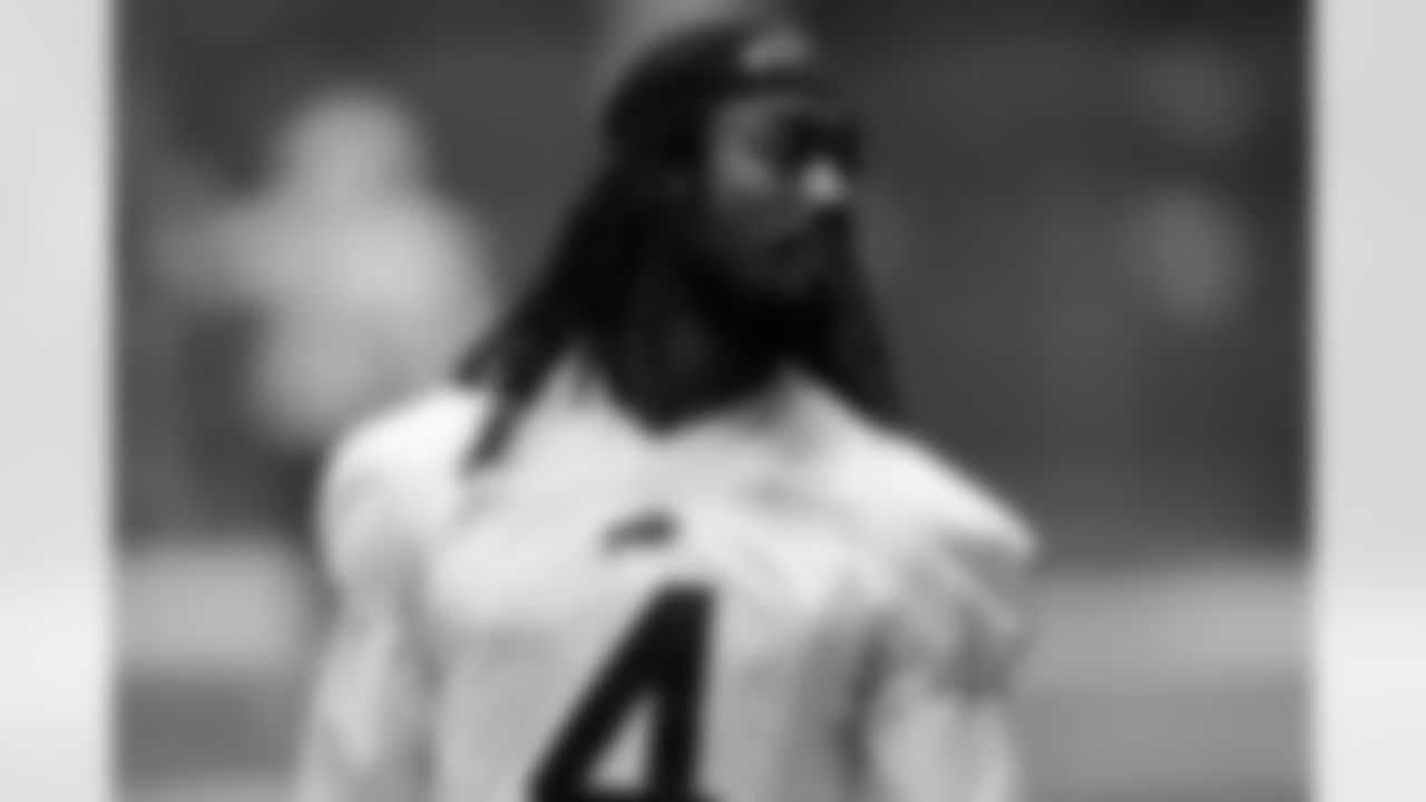 James Cook (4). Buffalo Bills Week 15 Practice, December 12, 2025 at Buffalo Bills Training Center.