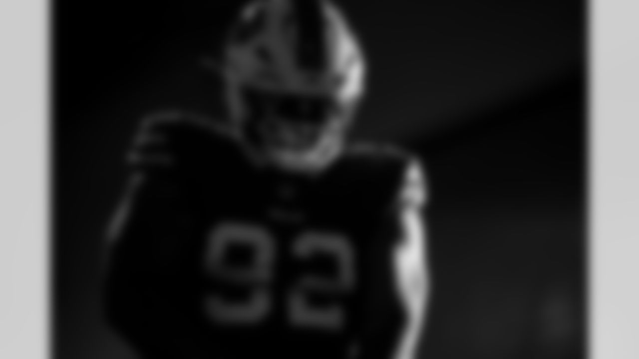 DaQuan Jones (92). Miami Dolphins vs Buffalo Bills, Regular Season, November 09, 2025 at Hard Rock Stadium.