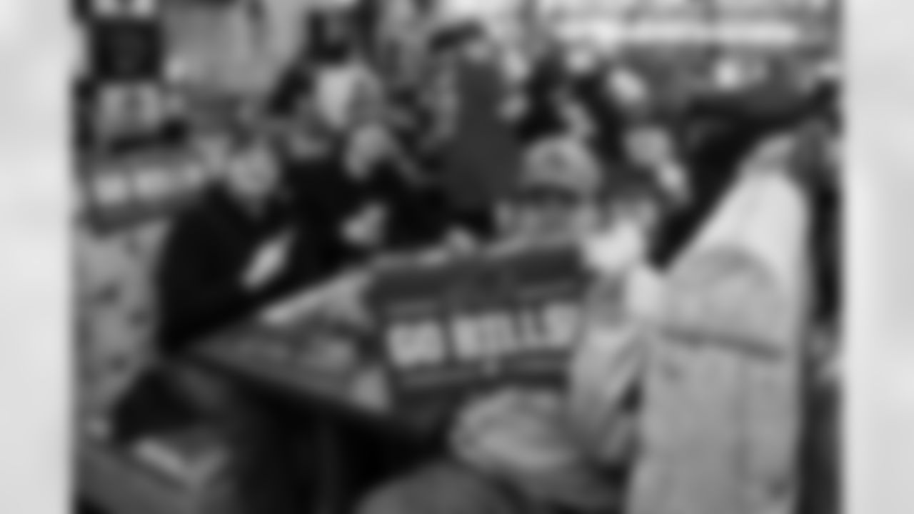 Bills v Chiefs Montreal Watch Party, November 02, 2025 at La Belle et La Boeuf.