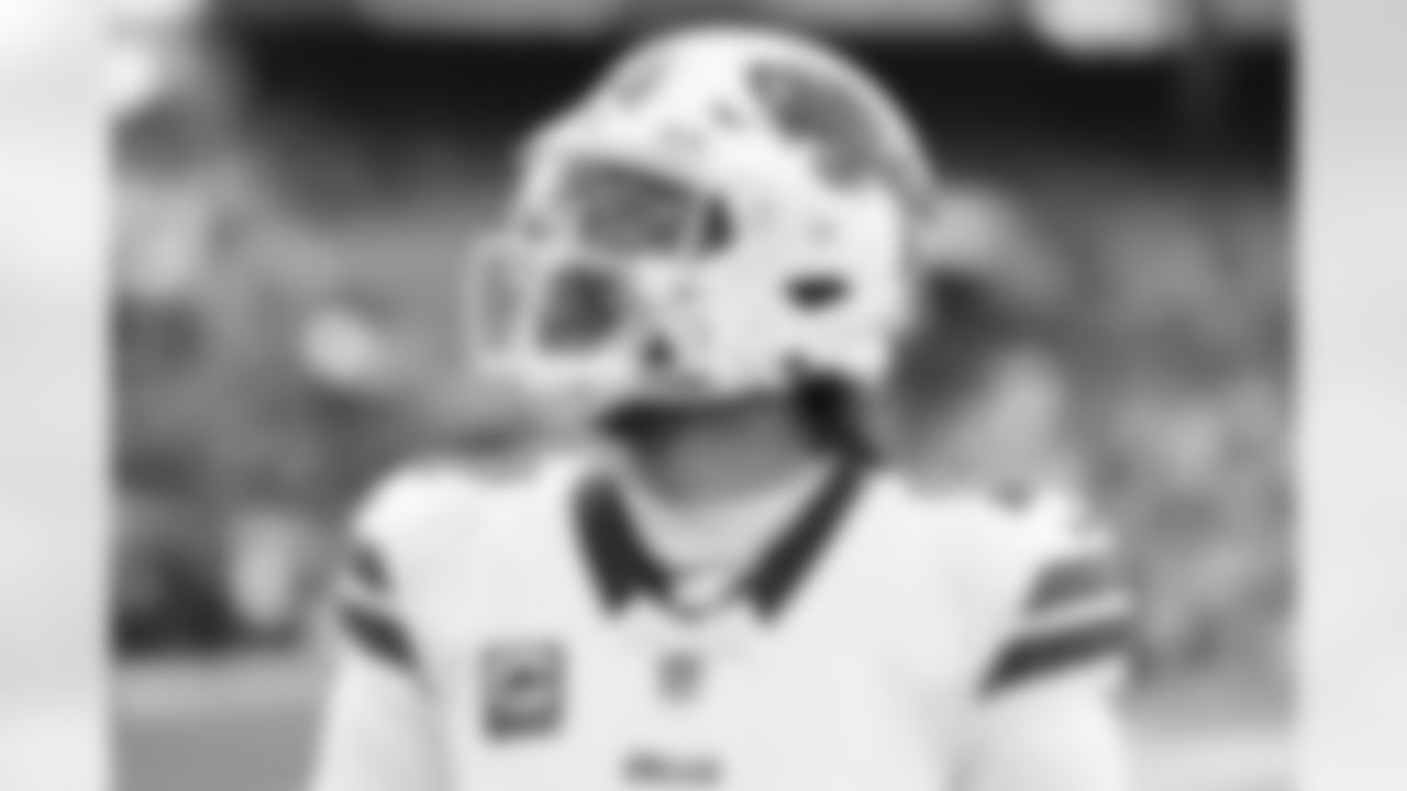 Cleveland Browns vs Buffalo Bills, Regular Season, December 21, 2025 at Huntington Bank Field.