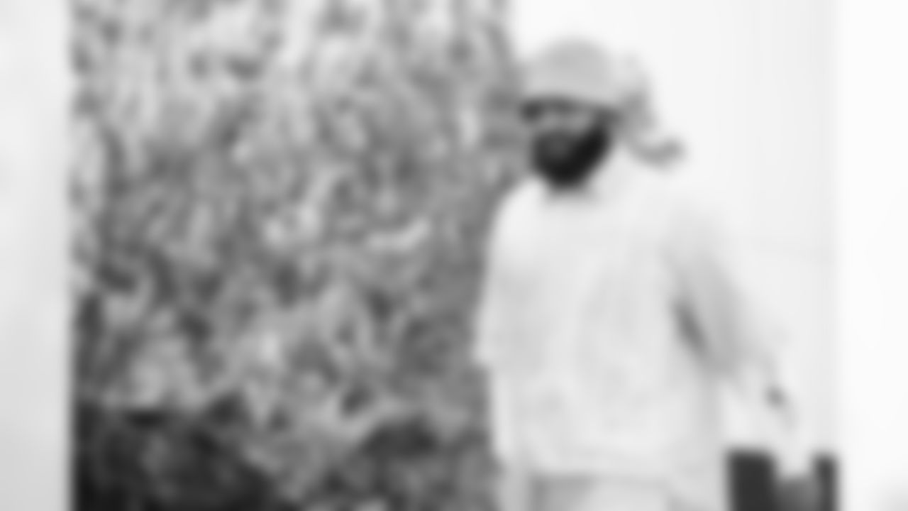 Buffalo Bills vs Tampa Bay Buccaneers, Regular Season, November 16, 2025 at Highmark Stadium.