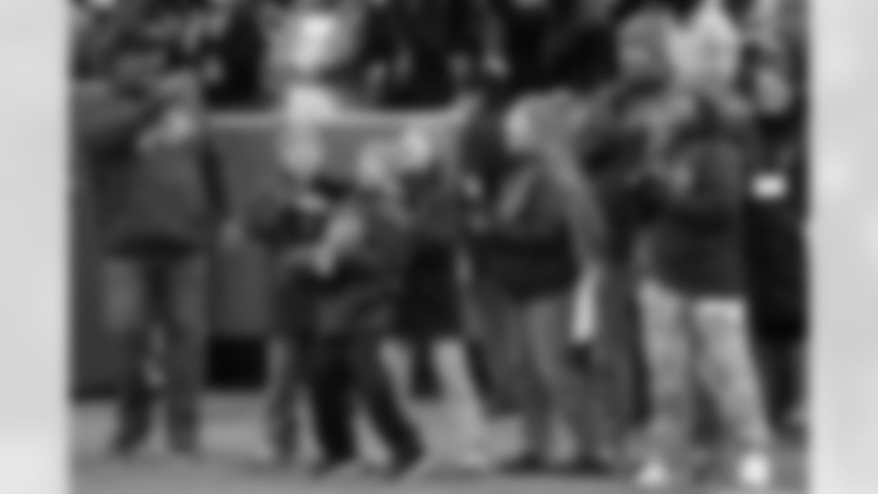 Buffalo Bills vs Tampa Bay Buccaneers, Regular Season, November 16, 2025 at Highmark Stadium.