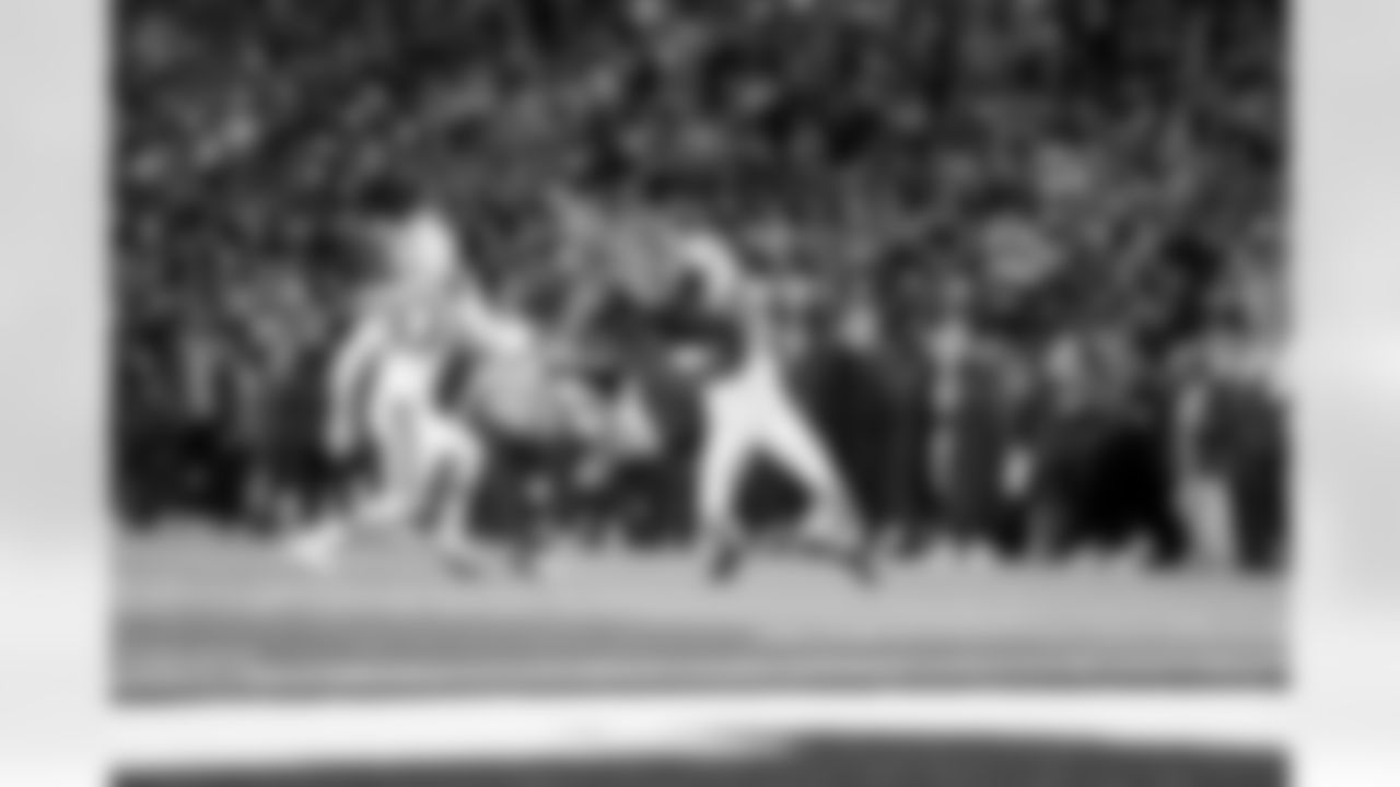 Buffalo Bills vs New York Jets, Regular Season, January 04, 2026 at Highmark Stadium.