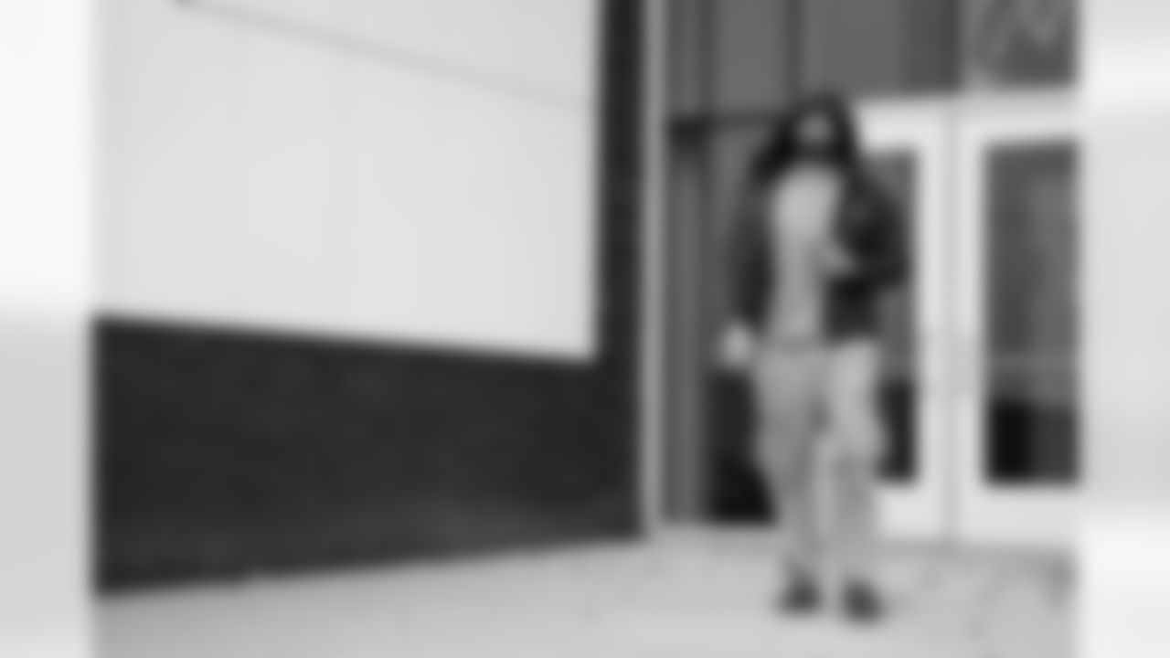 Buffalo Bills vs Tampa Bay Buccaneers, Regular Season, November 16, 2025 at Highmark Stadium.