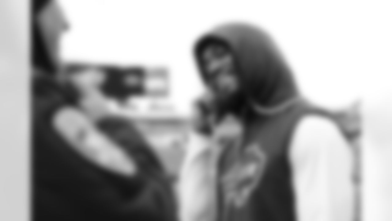 Buffalo Bills vs Tampa Bay Buccaneers, Regular Season, November 16, 2025 at Highmark Stadium.