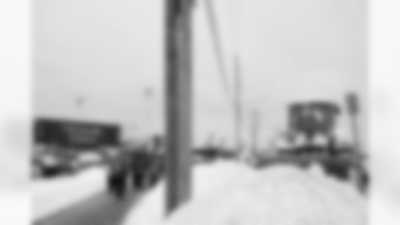 Buffalo Bills vs New York Jets, Regular Season, January 04, 2026 at Highmark Stadium.