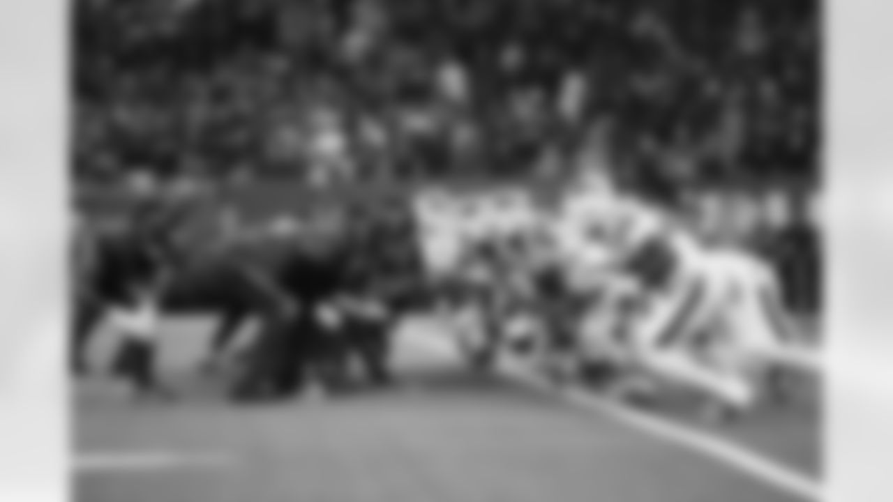 Houston Texans vs Buffalo Bills, Regular Season, November 20, 2025 at NRG Stadium.