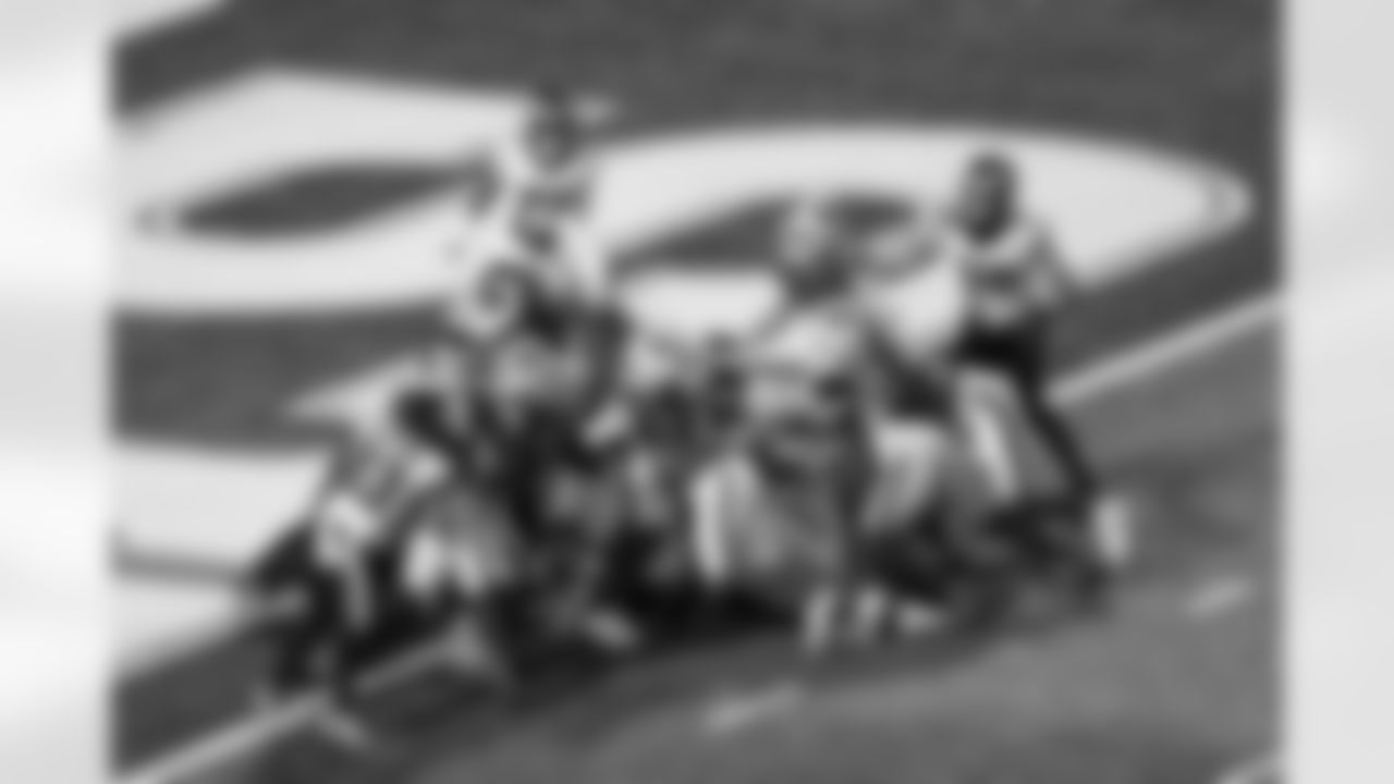 Josh Allen (17), Reggie Gilliam (41). Buffalo Bills vs Philadelphia Eagles, Regular Season, December 28, 2025 at Highmark Stadium.