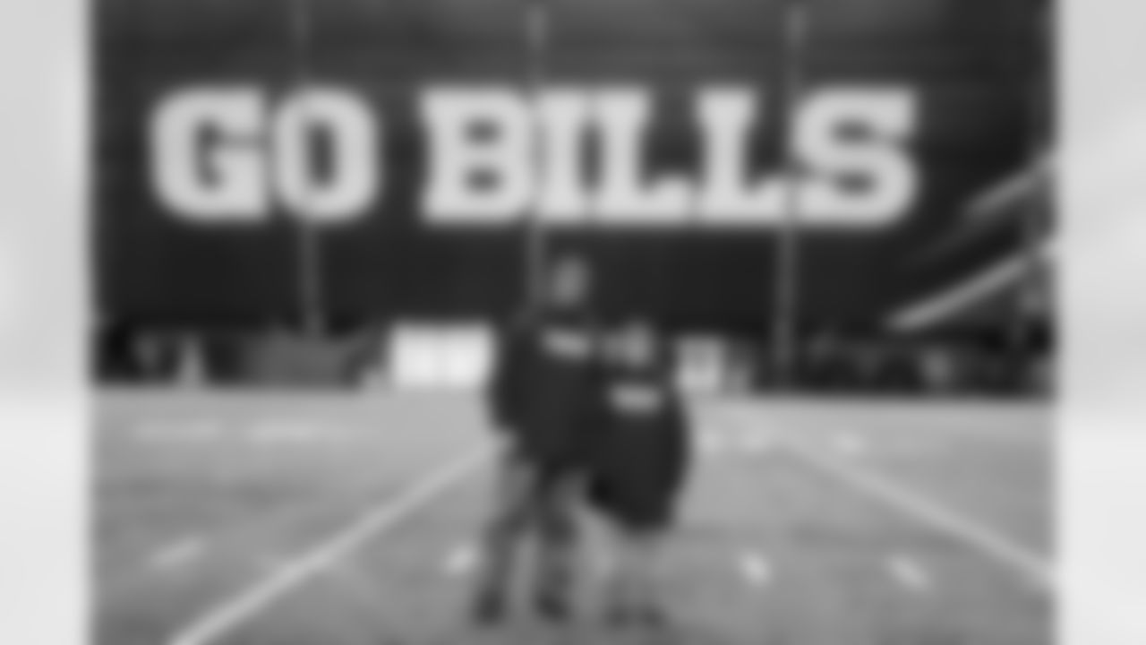 Buffalo Bills vs Philadelphia Eagles, Regular Season, December 28, 2025 at Highmark Stadium.