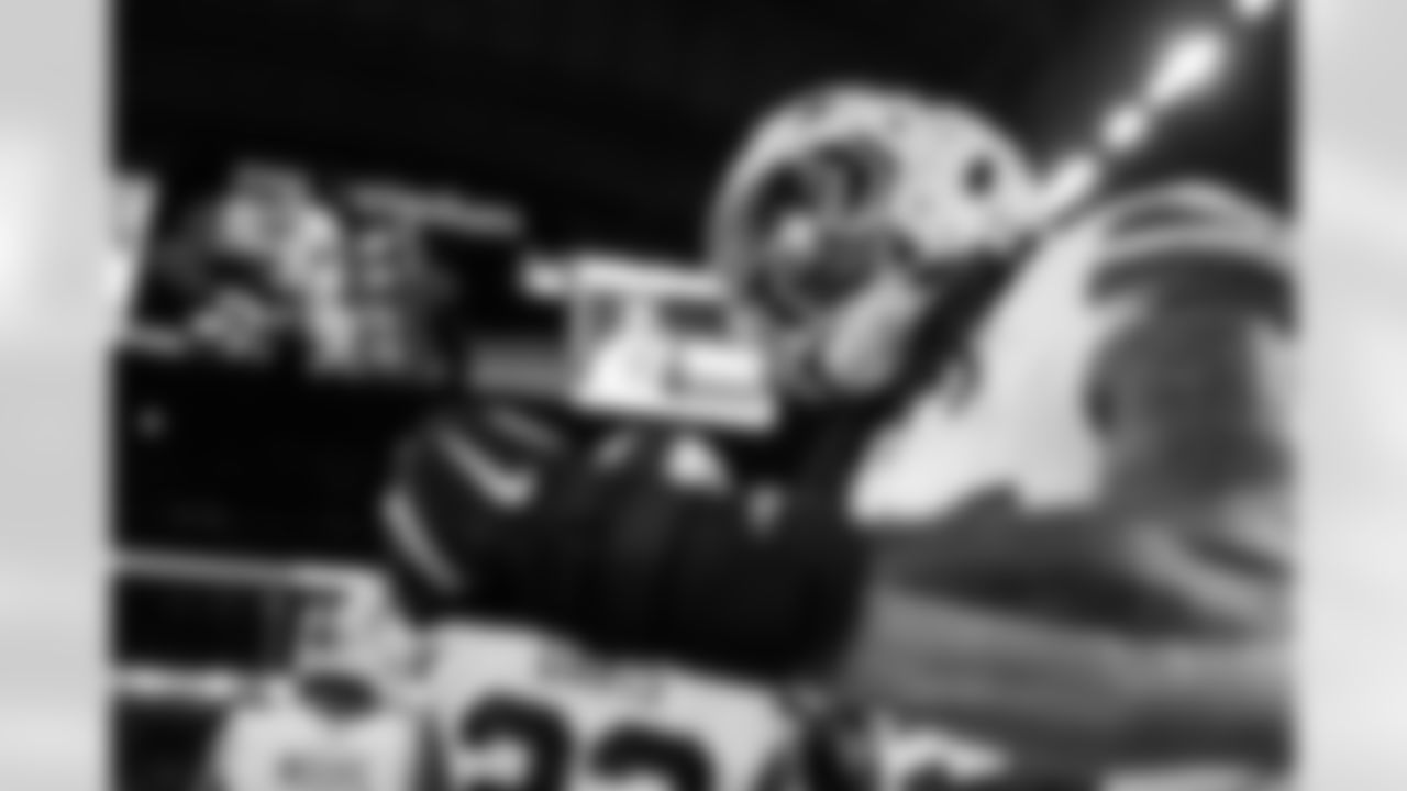 Houston Texans vs Buffalo Bills, Regular Season, November 20, 2025 at NRG Stadium.