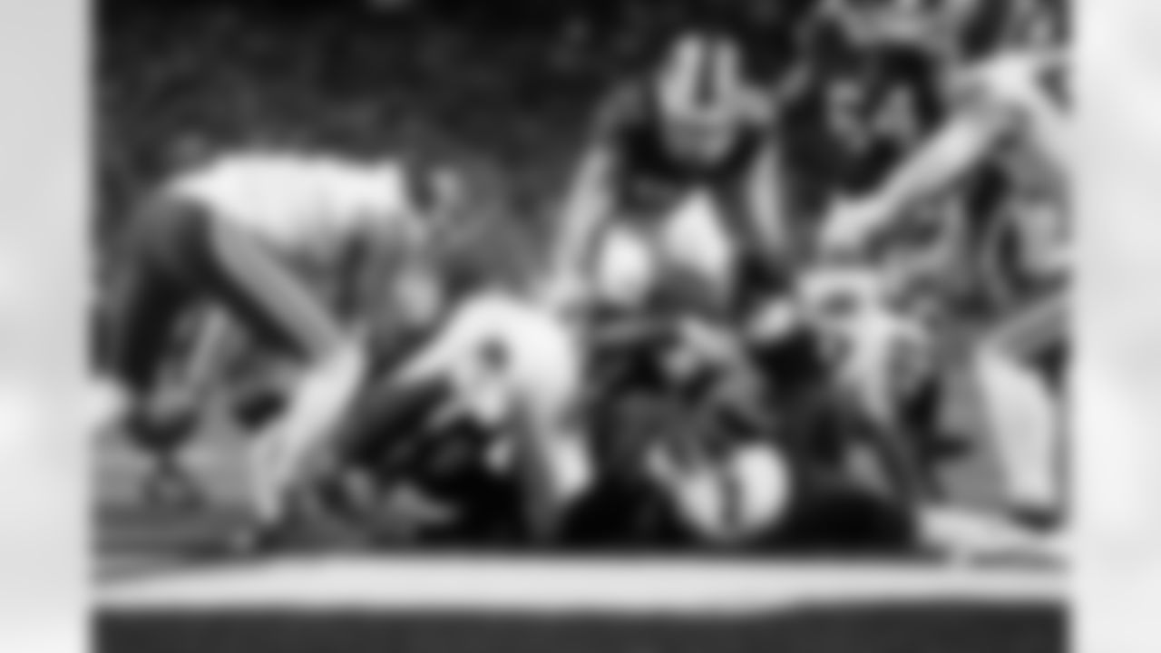 James Cook (4). Buffalo Bills vs Kansas City Chiefs, Regular Season, November 02, 2025 at Highmark Stadium.