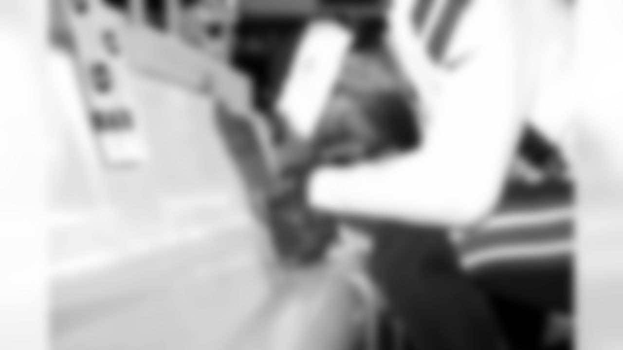 Buffalo Bills vs Denver Broncos, Divisional Game, January 17, 2026 at Empower Field at Mile High.