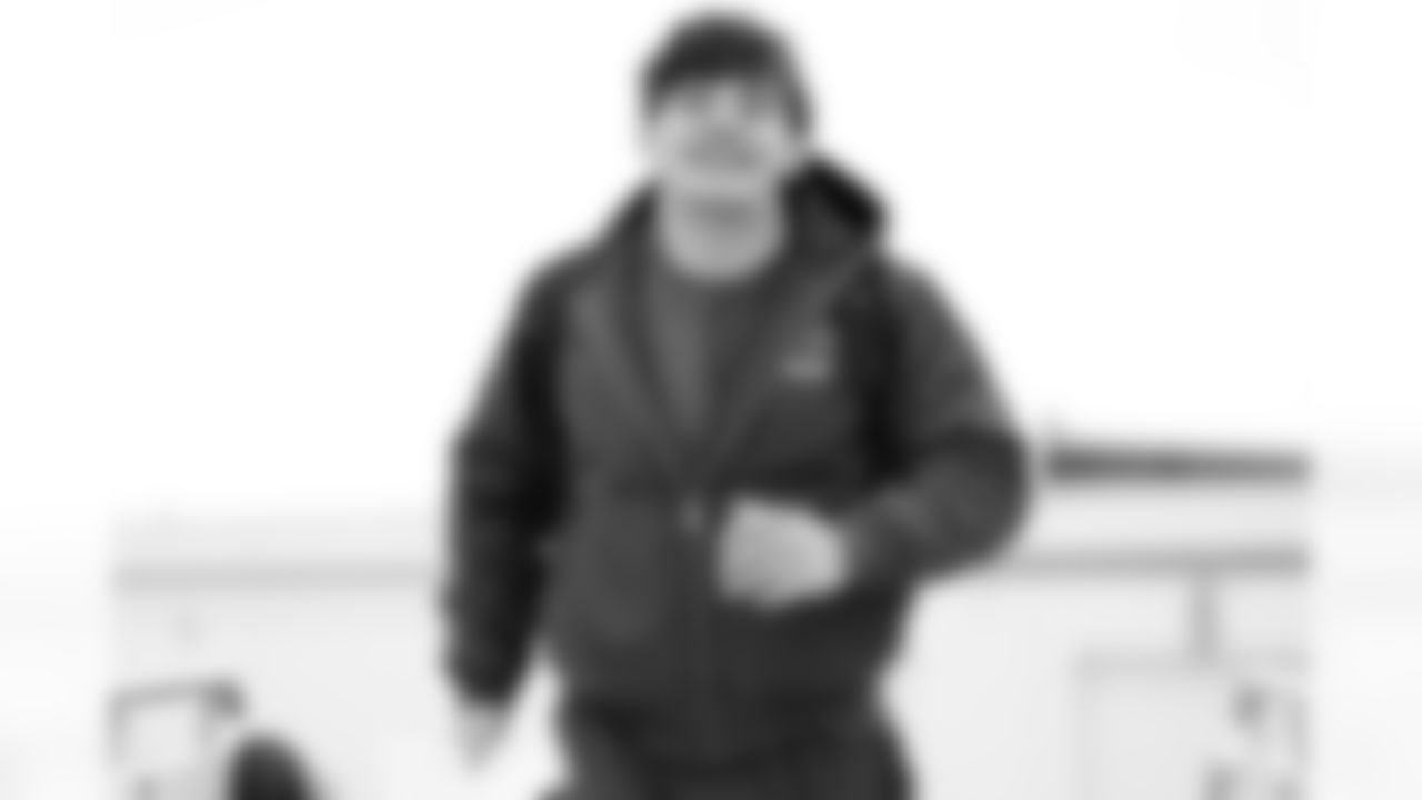 Joe Andreessen (44). Buffalo Bills travel to Cleveland, December 20, 2025 at Buffalo Niagara International Airport.