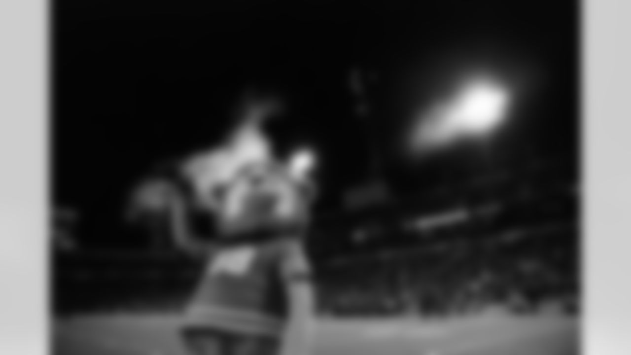 Buffalo Bills vs New York Jets, Regular Season, January 04, 2026 at Highmark Stadium.