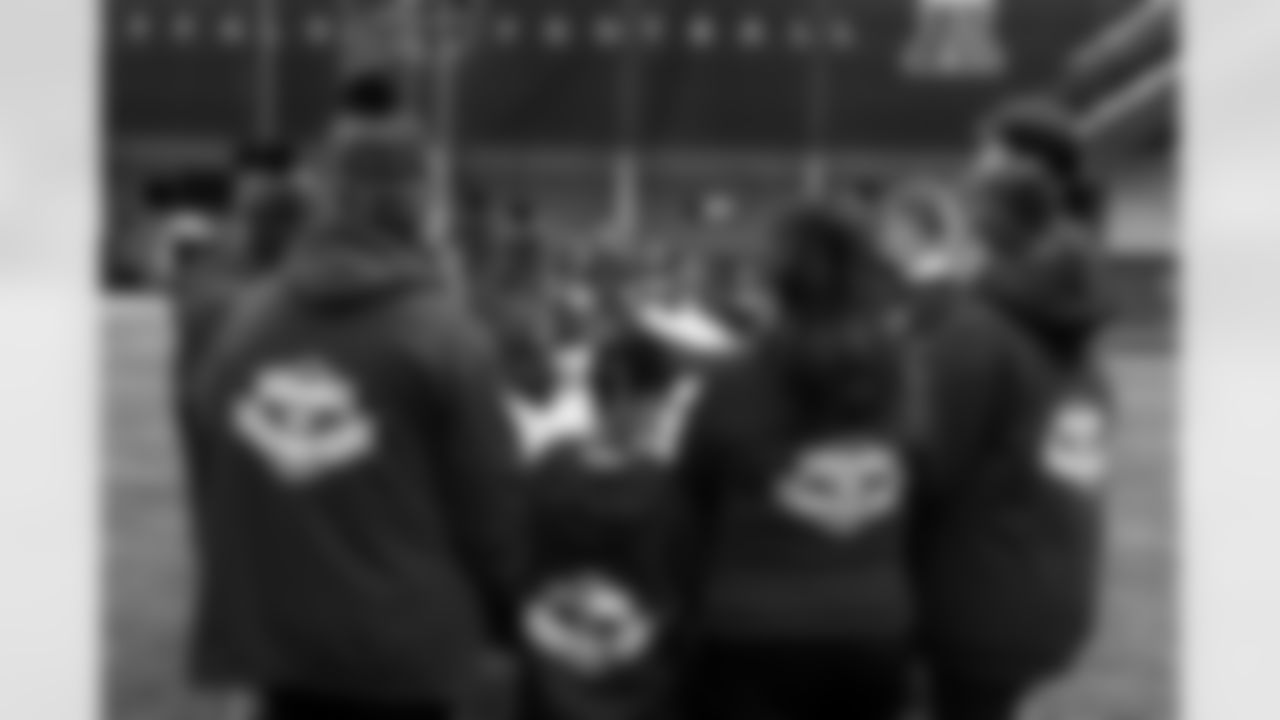 Buffalo Bills vs Philadelphia Eagles, Regular Season, December 28, 2025 at Highmark Stadium.