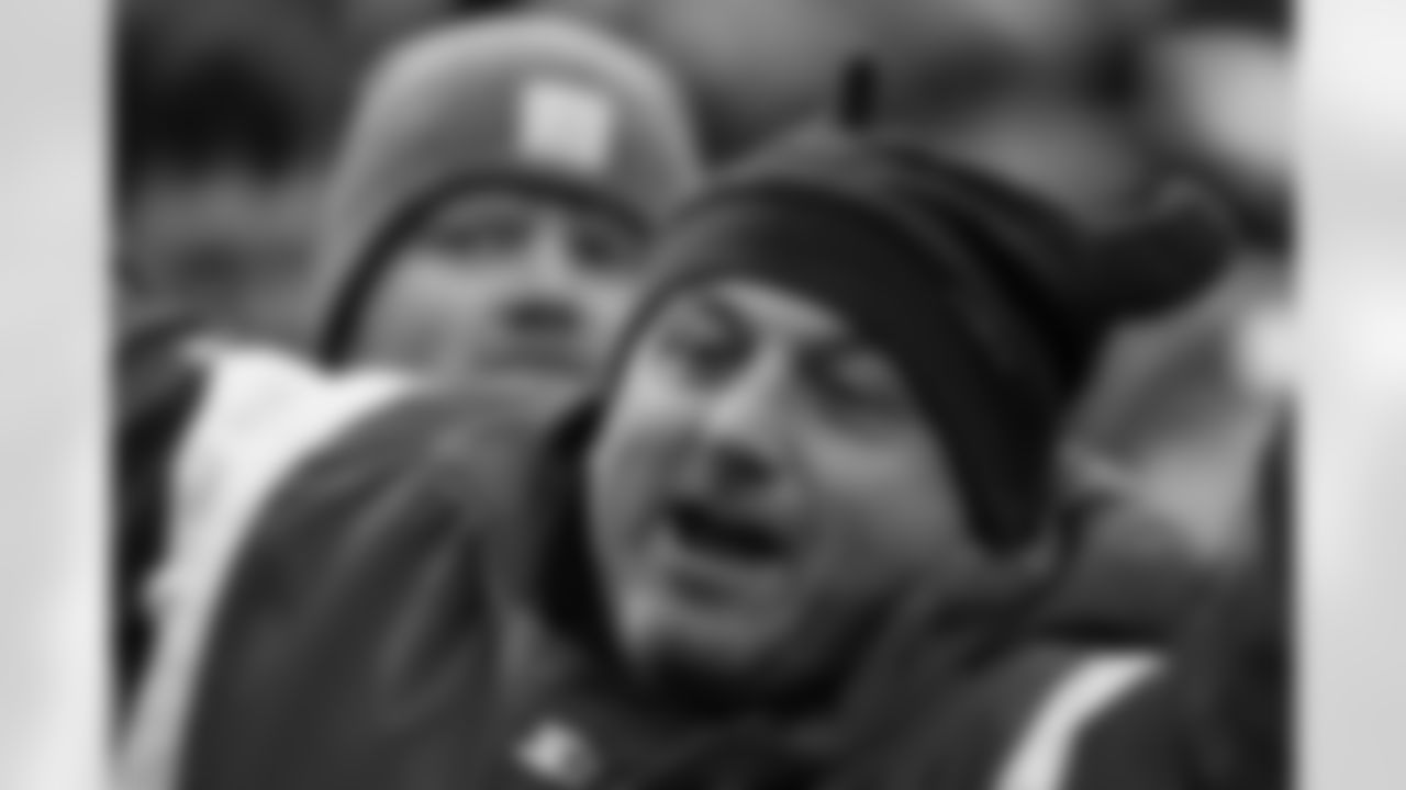 Buffalo Bills vs Tampa Bay Buccaneers, Regular Season, November 16, 2025 at Highmark Stadium.