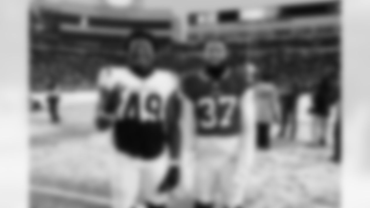 Buffalo Bills vs Cincinnati Bengals, Regular Season, December 07, 2025 at Highmark Stadium.