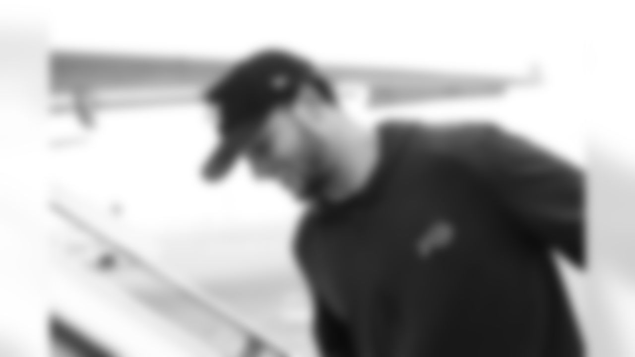 Terrel Bernard (8). Buffalo Bills travel to Pittsburgh, November 29, 2025 at Buffalo Niagara International Airport.