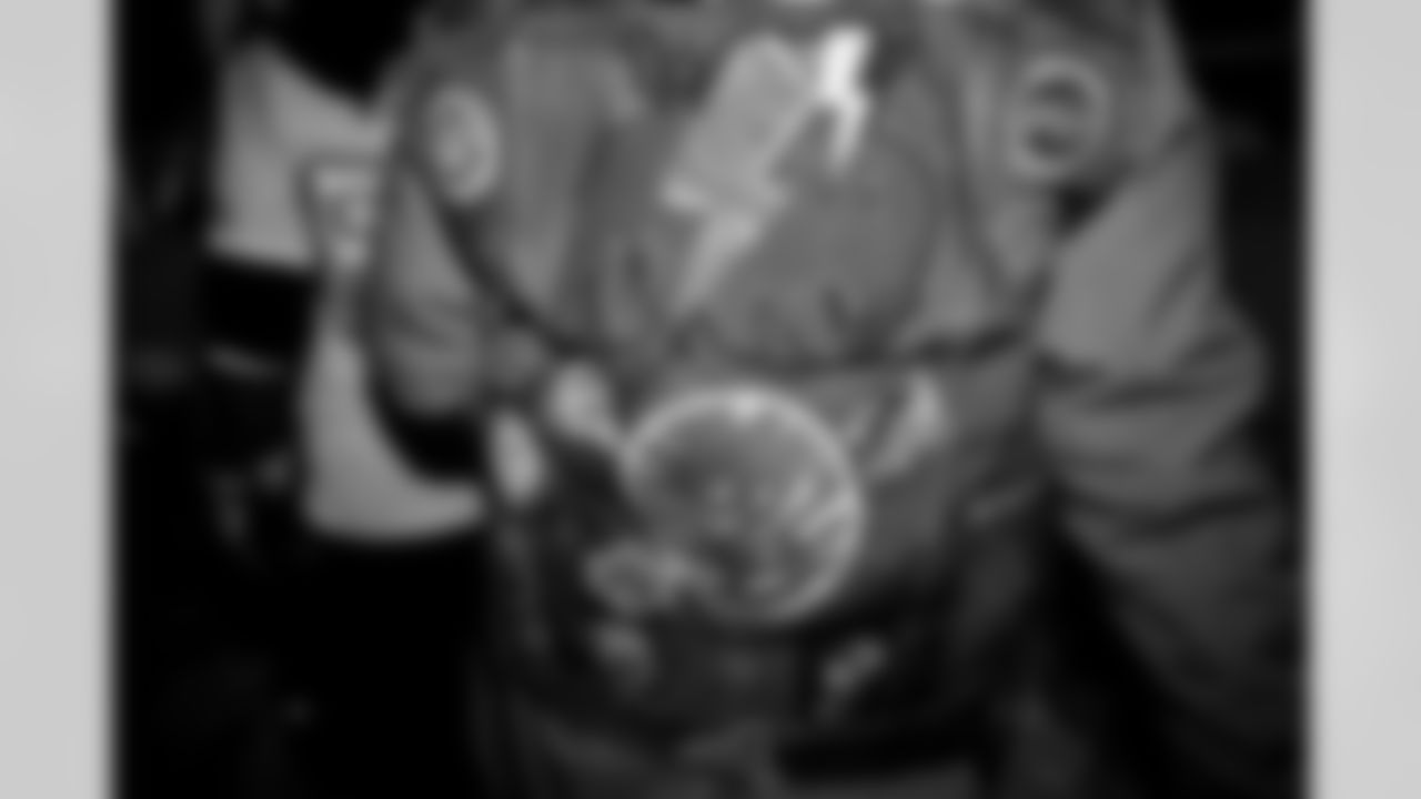 Buffalo Bills vs New York Jets, Regular Season, January 04, 2026 at Highmark Stadium.