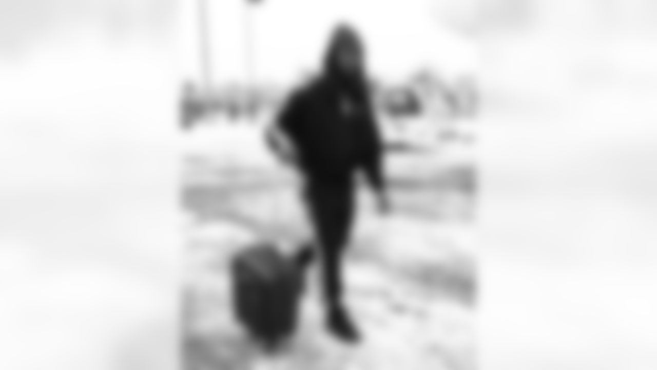 James Cook (4). Buffalo Bills travel to Foxborough, December 13, 2025 at Buffalo Niagara International Airport.