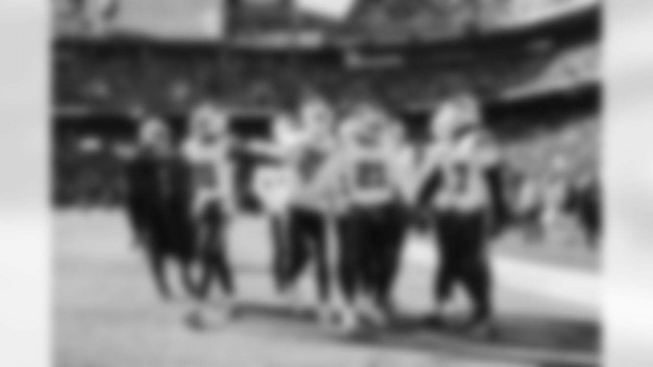 Cleveland Browns vs Buffalo Bills, Regular Season, December 21, 2025 at Huntington Bank Field.