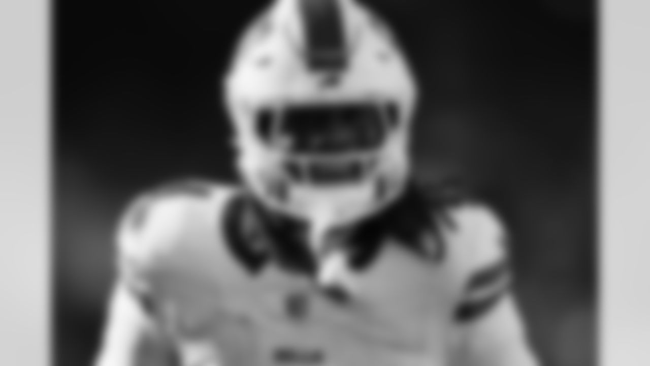 Cleveland Browns vs Buffalo Bills, Regular Season, December 21, 2025 at Huntington Bank Field.