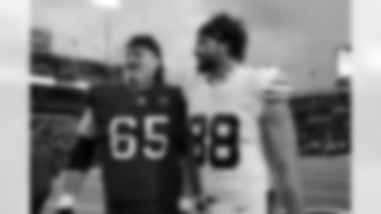 Buffalo Bills vs Tampa Bay Buccaneers, Regular Season, November 16, 2025 at Highmark Stadium.