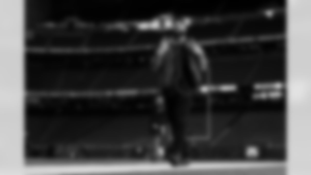 Houston Texans vs Buffalo Bills, Regular Season, November 20, 2025 at NRG Stadium.