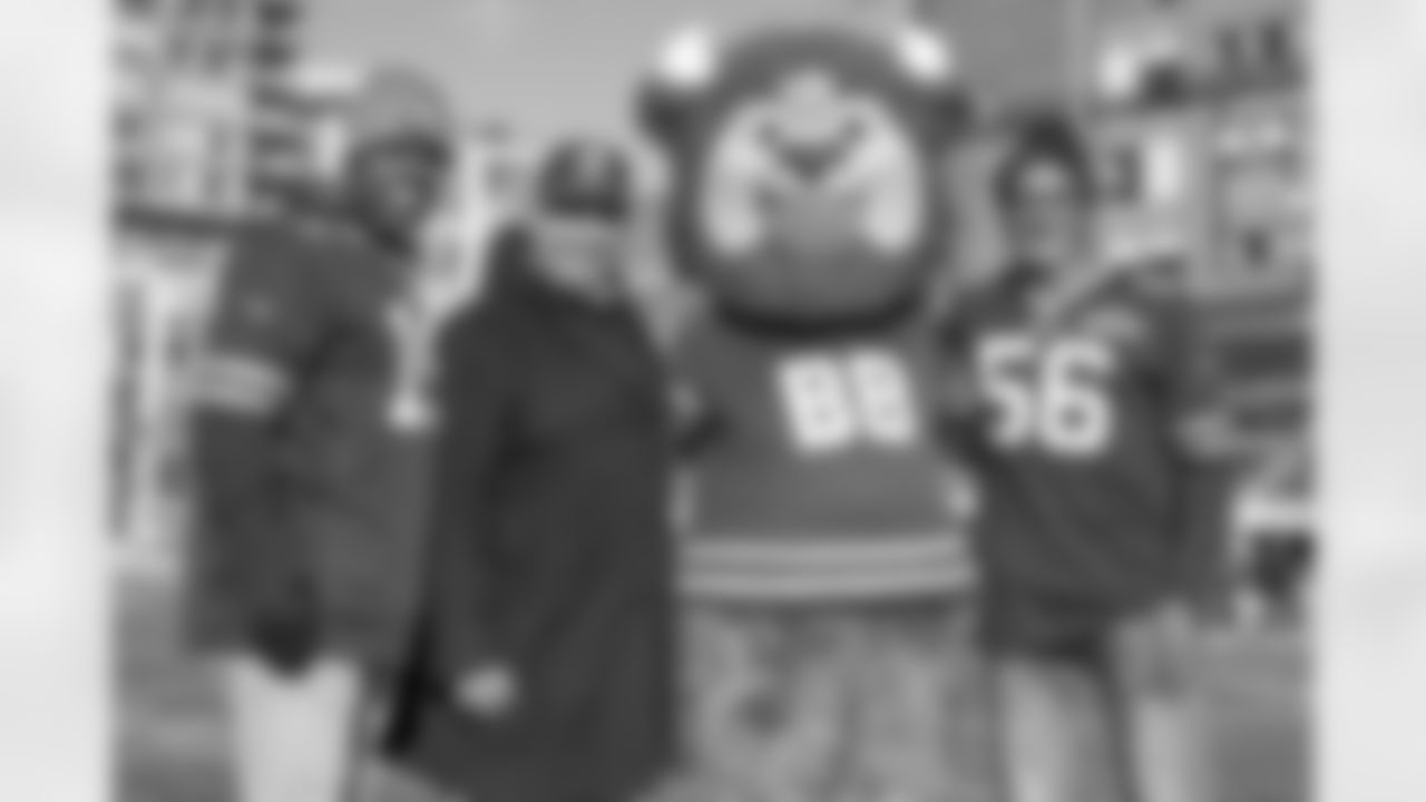 High School Football Metro Bowl Championship, November 19, 2025 at Varsity Stadium.