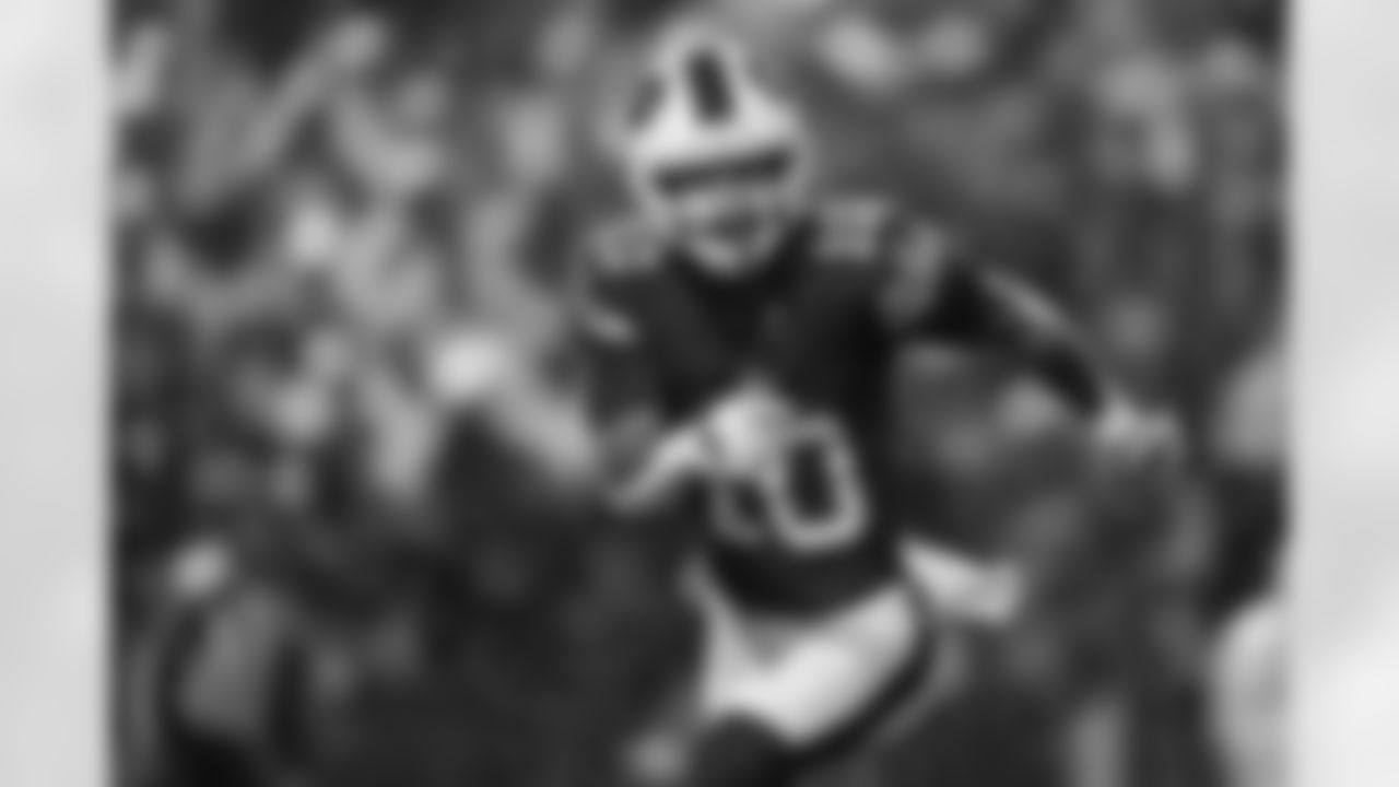 Buffalo Bills vs Philadelphia Eagles, Regular Season, December 28, 2025 at Highmark Stadium.