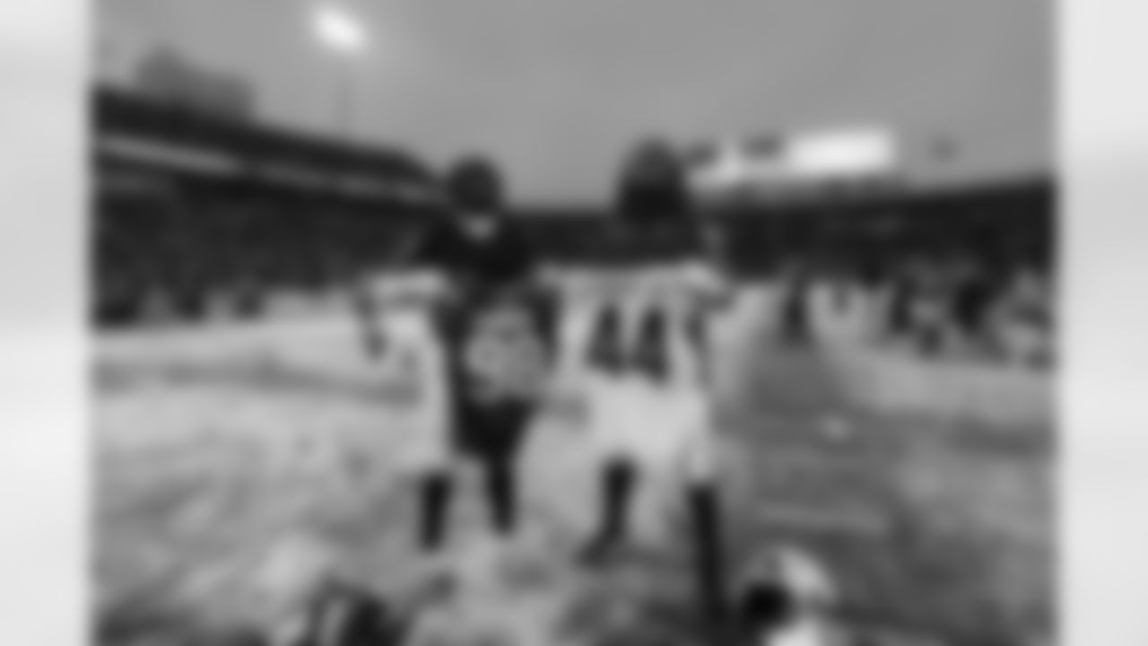 Buffalo Bills vs Cincinnati Bengals, Regular Season, December 07, 2025 at Highmark Stadium.