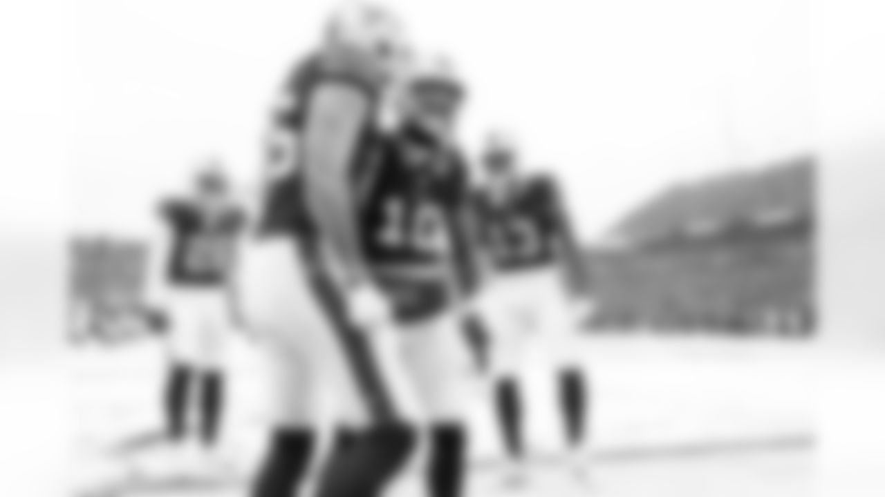 Buffalo Bills vs Cincinnati Bengals, Regular Season, December 07, 2025 at Highmark Stadium.