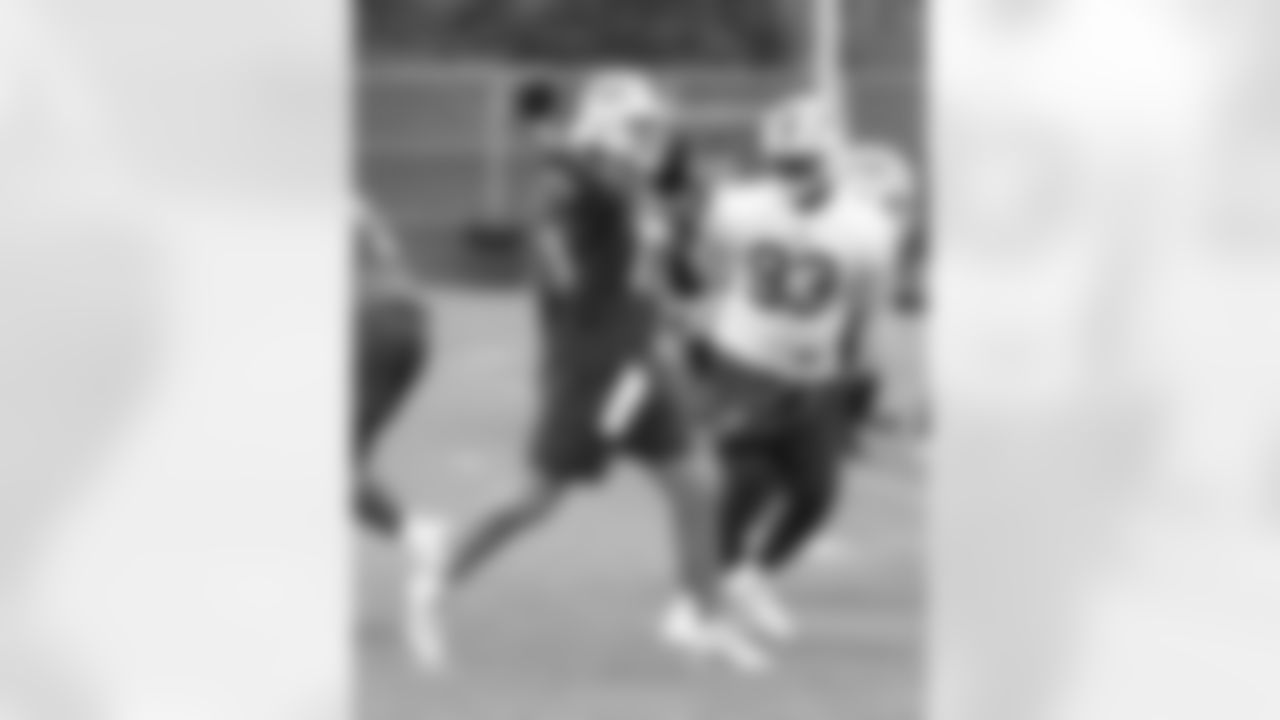 Josh Allen (17). Buffalo Bills OTA workouts, May 27, 2025 at the Buffalo Bills Training Center.