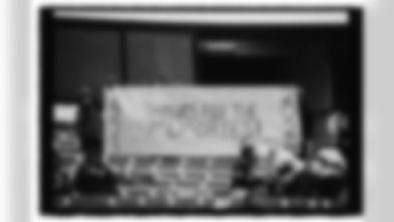 Buffalo Bills vs New York Jets, Regular Season, January 04, 2026 at Highmark Stadium.