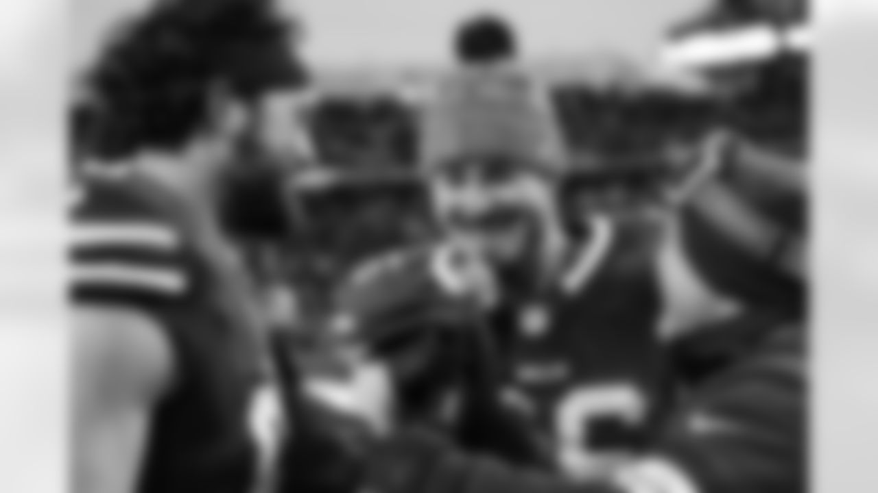 Buffalo Bills vs Cincinnati Bengals, Regular Season, December 07, 2025 at Highmark Stadium.