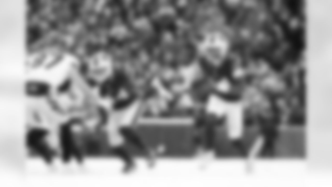 Buffalo Bills vs Cincinnati Bengals, Regular Season, December 07, 2025 at Highmark Stadium.