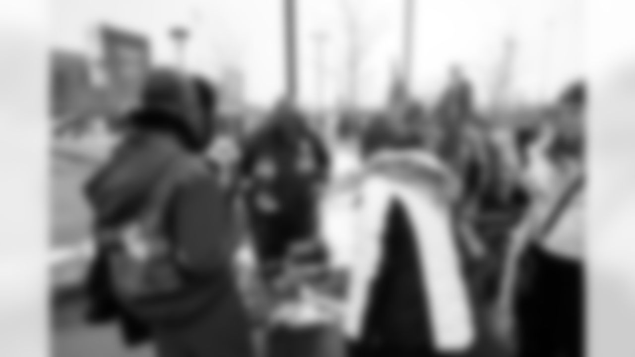 Buffalo Bills vs Cincinnati Bengals, Regular Season, December 05, 2025 at Highmark Stadium.