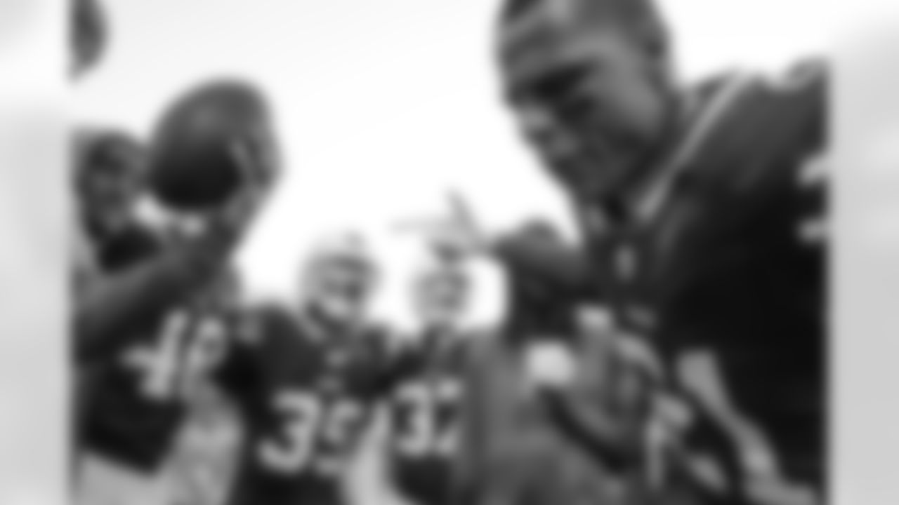 Buffalo Bills vs Kansas City Chiefs, Regular Season, November 02, 2025 at Highmark Stadium.