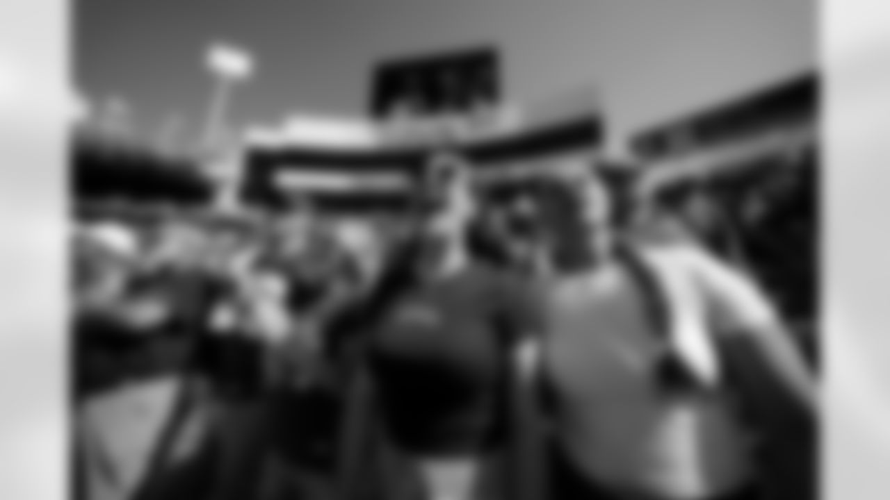 Buffalo Bills vs New Orleans Saints, Regular Season, September 28, 2025 at Highmark Stadium.