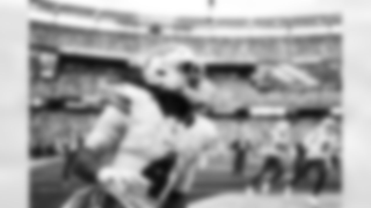 New York Jets vs Buffalo Bills, Regular Season, September 14, 2025 at Metlife Stadium.