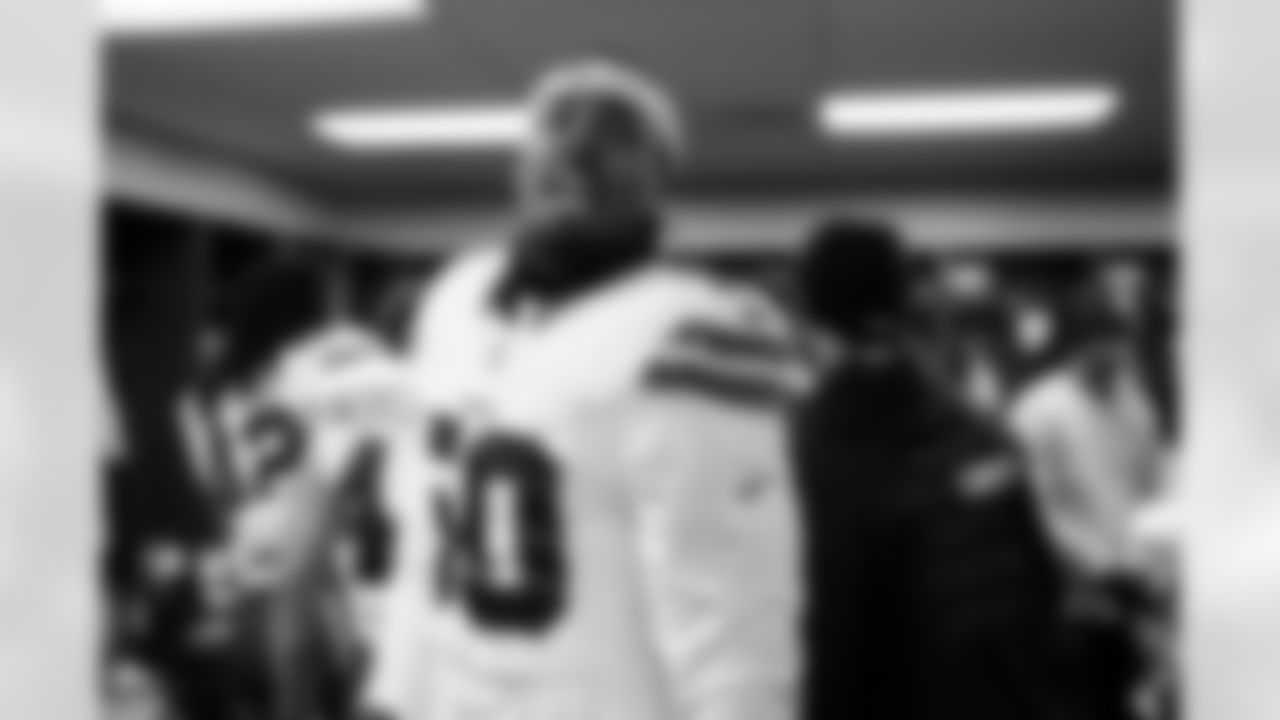 New England Patriots vs Buffalo Bills, Regular Season, December 14, 2025 at Gillette Stadium.