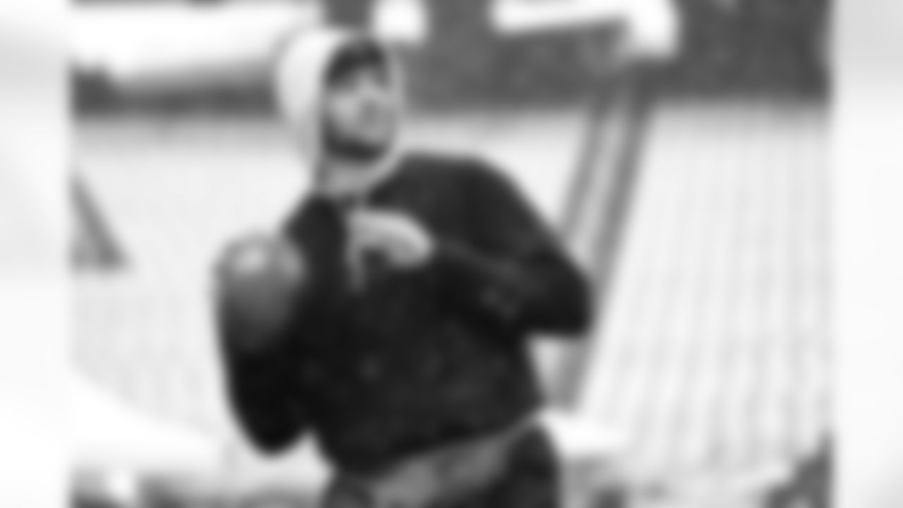 New England Patriots vs Buffalo Bills, Regular Season, December 14, 2025 at Gillette Stadium.