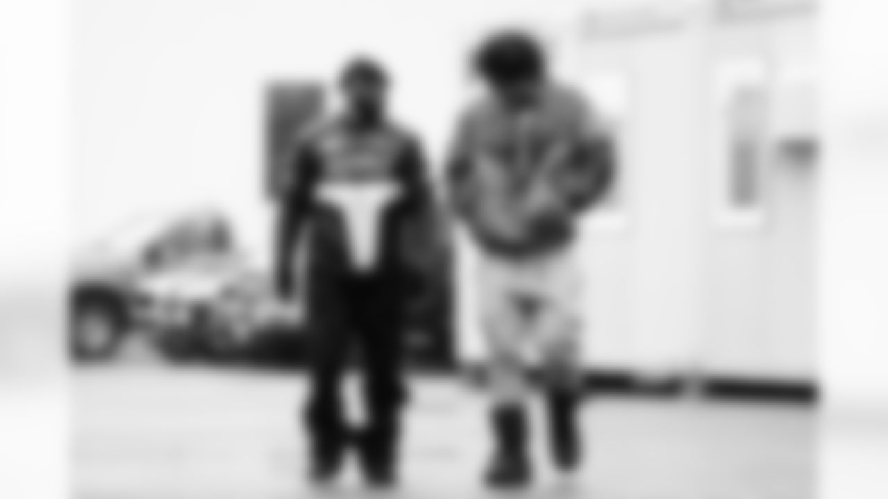 Buffalo Bills vs Philadelphia Eagles, Regular Season, December 28, 2025 at Highmark Stadium.