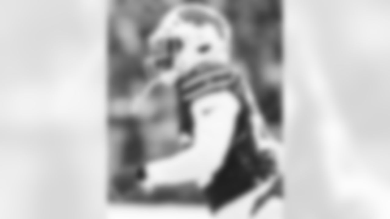 Buffalo Bills vs Cincinnati Bengals, Regular Season, December 07, 2025 at Highmark Stadium.