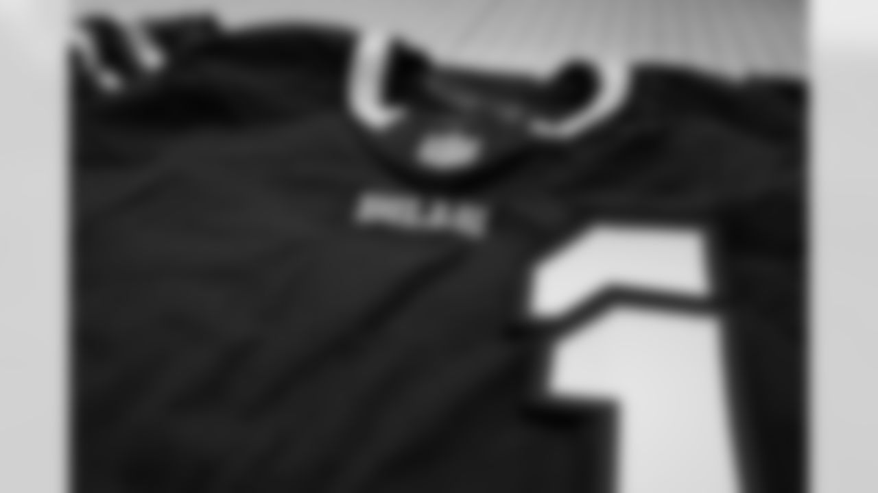 Maxwell Hairston's jersey gets stitched and heated together, April 25, 2025 at Legends.