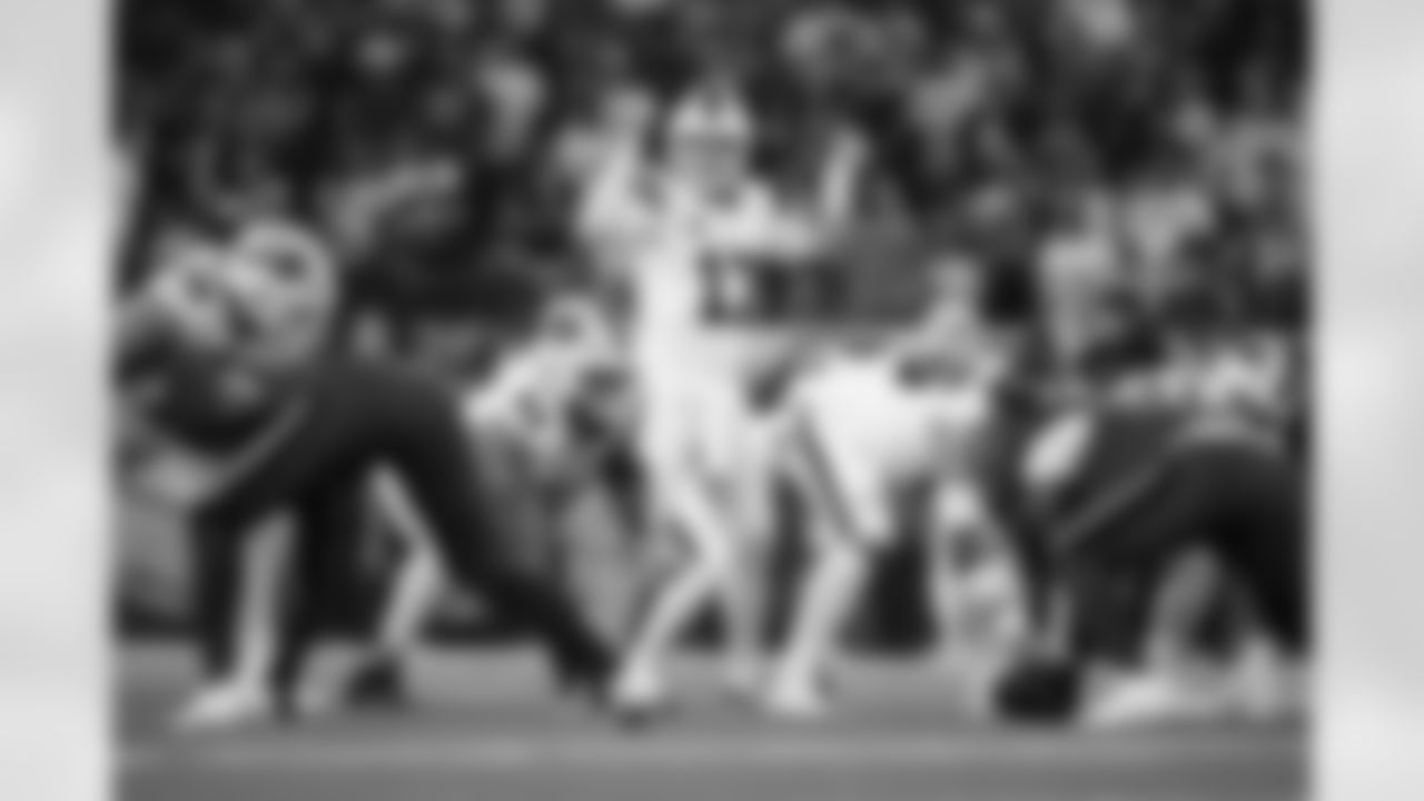 Houston Texans vs Buffalo Bills, Regular Season, November 20, 2025 at NRG Stadium.