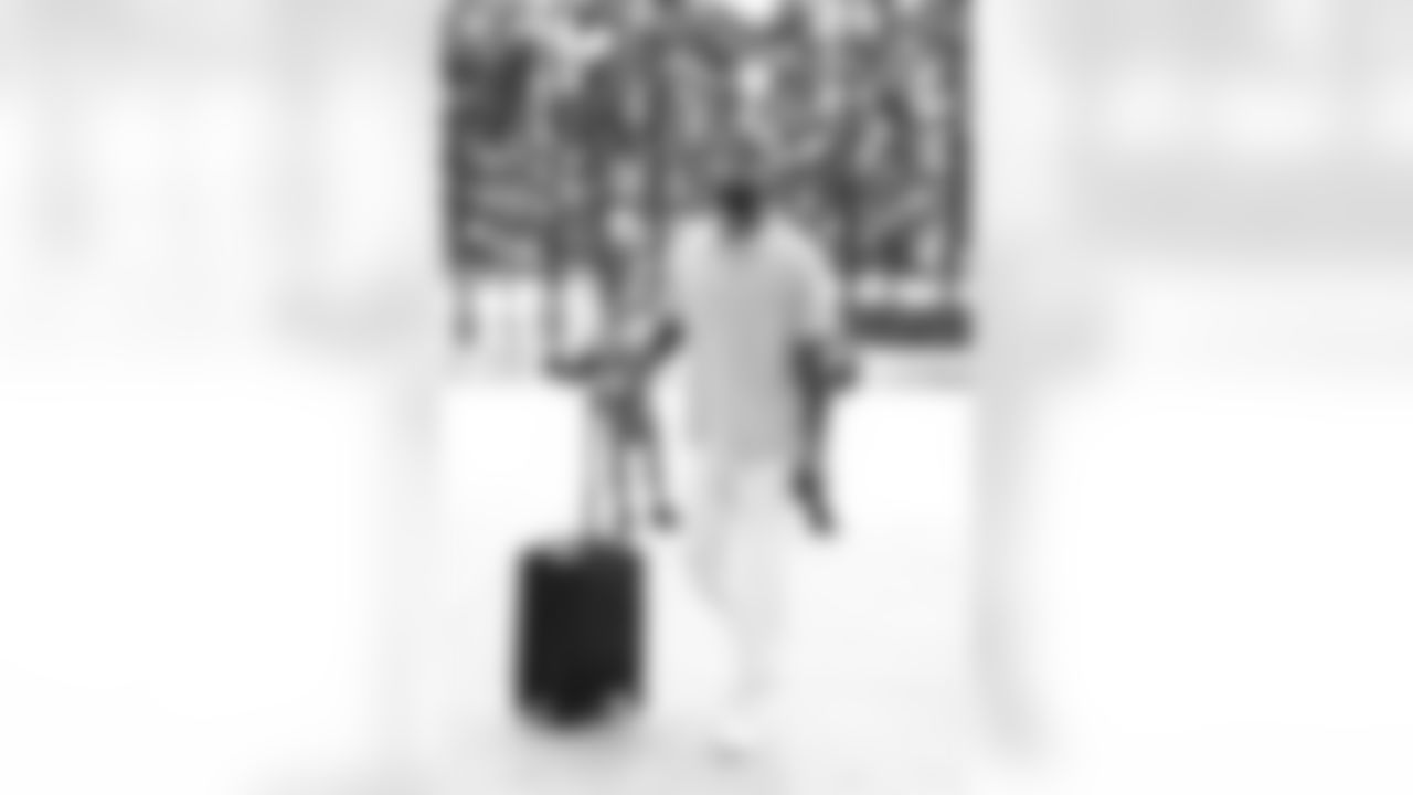 Miami Dolphins vs Buffalo Bills, Regular Season, November 09, 2025 at Hard Rock Stadium.