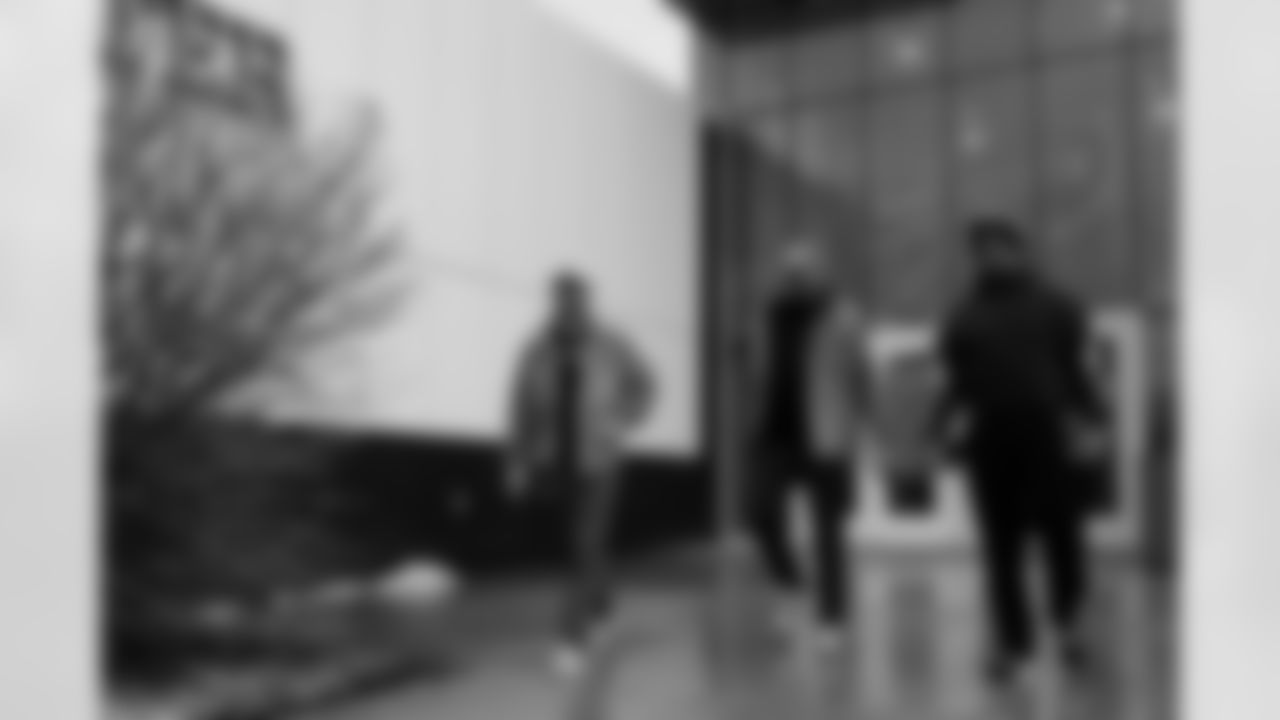 Buffalo Bills vs Philadelphia Eagles, Regular Season, December 28, 2025 at Highmark Stadium.