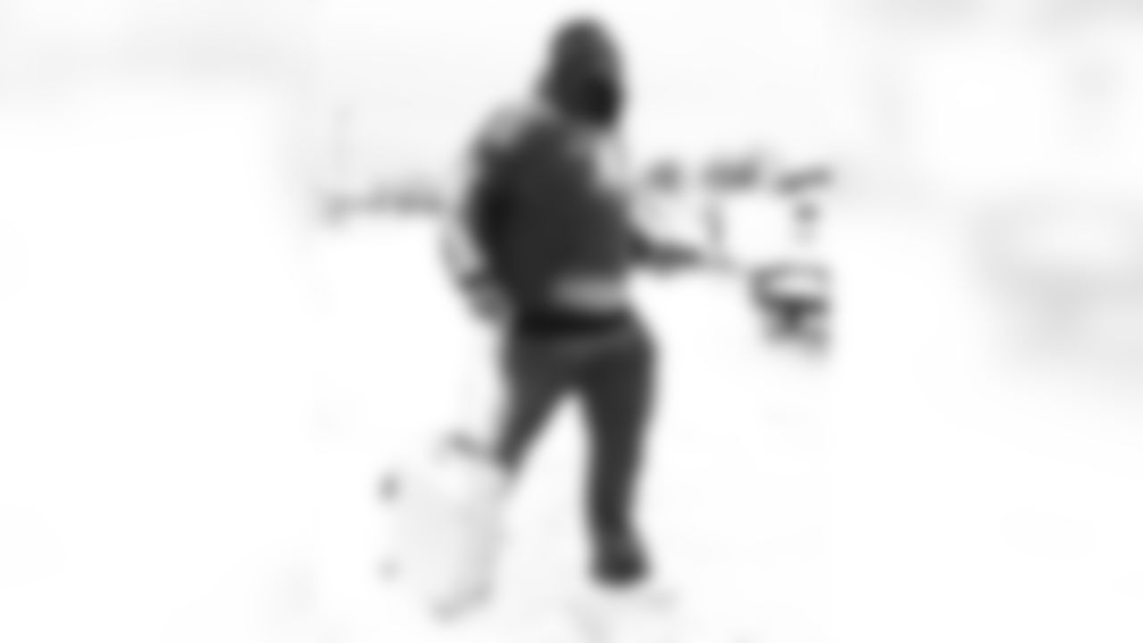 Phidarian Mathis (72). Buffalo Bills travel to Denver, January 16, 2026 at Buffalo Niagara International Airport.