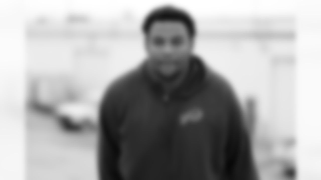 Deone Walker (96). Buffalo Bills travel to Cleveland, December 20, 2025 at Buffalo Niagara International Airport.